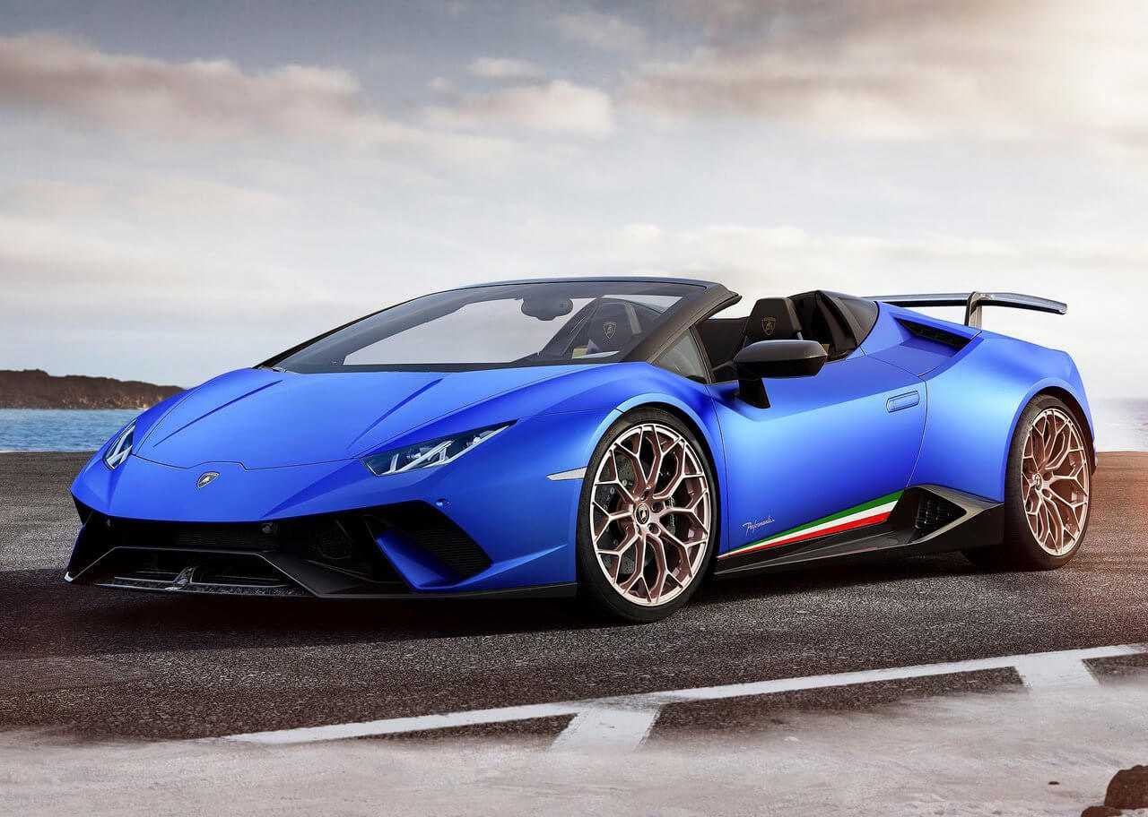 How The Tesla Model X’s Falcon Doors Handle A Tight Parking Space